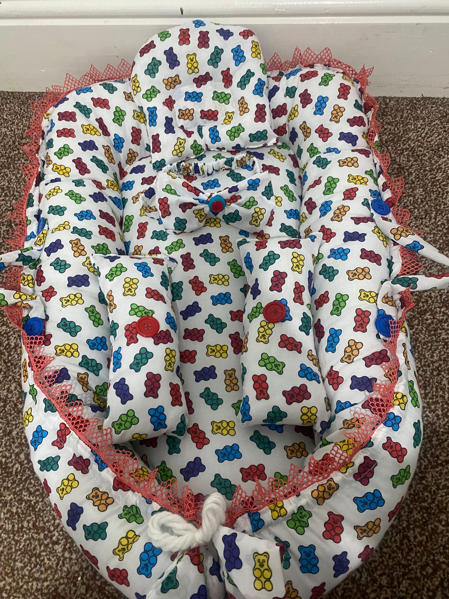 DreamNest Baby Lounger | Portable Newborn Infant Bed, Cozy Sleeping & Carry Nest